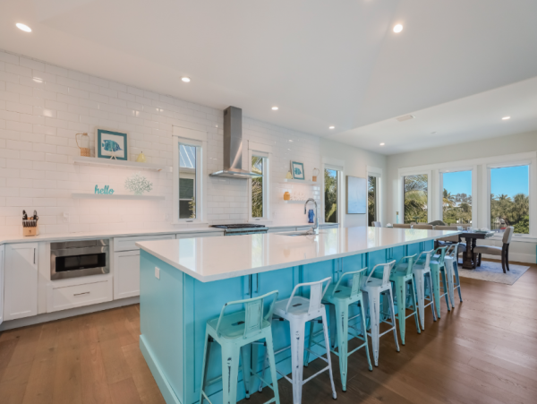 Luxurious Canal-Front Retreat - Perfect for Families